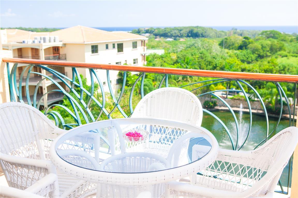 Clarion Suites Roatan At Pineapple Villas French Harbour Zewnętrze zdjęcie