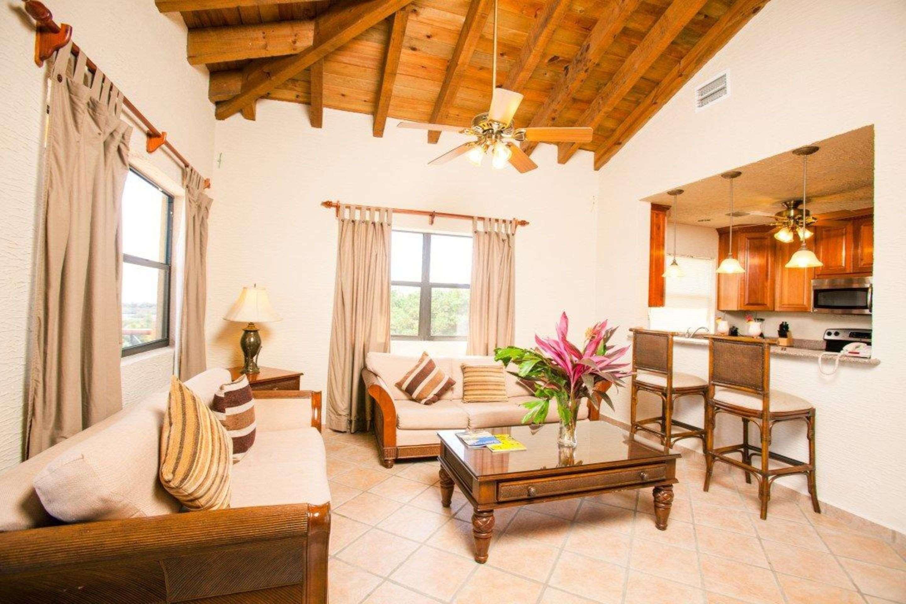 Clarion Suites Roatan At Pineapple Villas French Harbour Zewnętrze zdjęcie