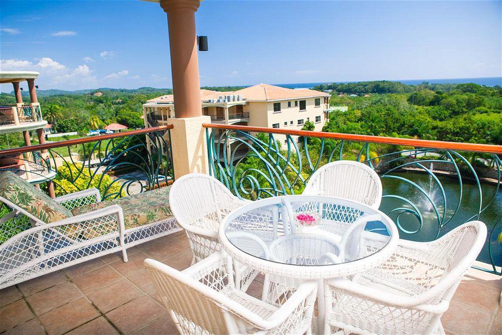Clarion Suites Roatan At Pineapple Villas French Harbour Zewnętrze zdjęcie